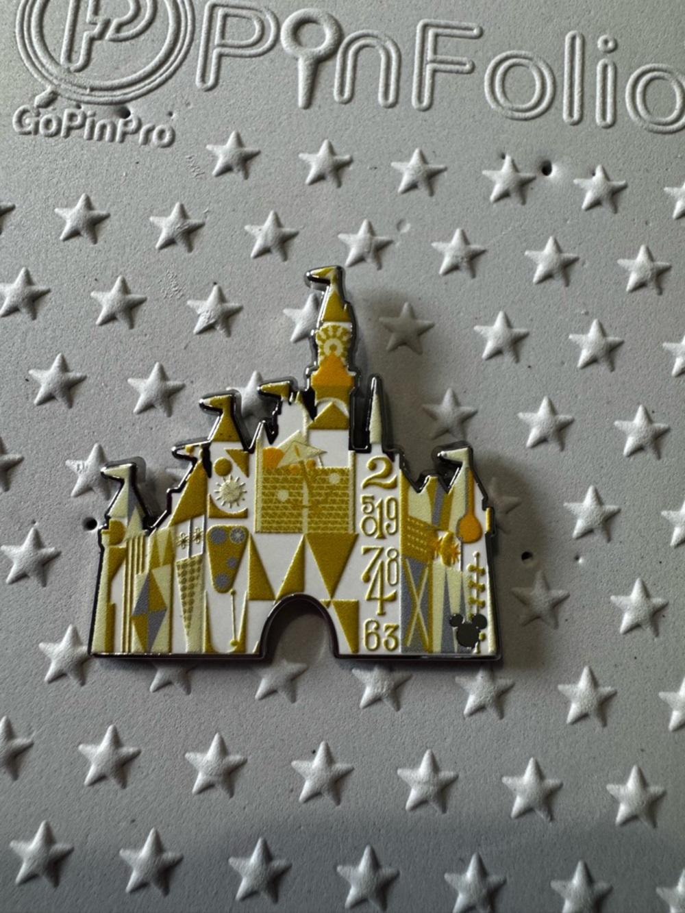 Disneyland Small World CHASER Castle Hidden Mickey Disney 2025 Pin Wave B DLR